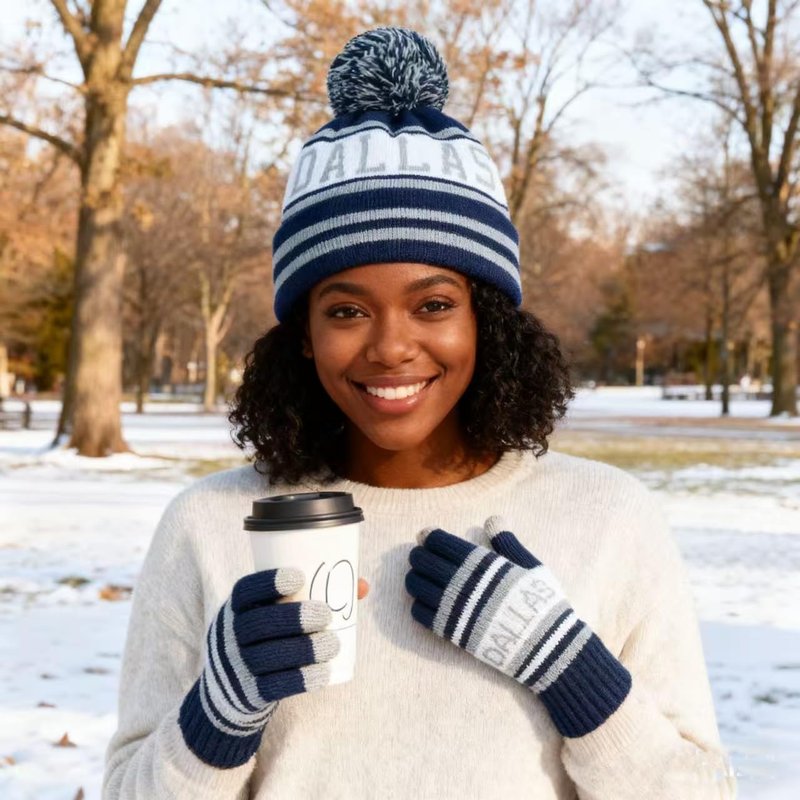 Classic Skull Cap Dallas Cow Beanie Hat With Faux Fur Pom Cuffed Winter Hat Knit Comes With Warm Touch Screen Gloves Gifts For Men Women Fans