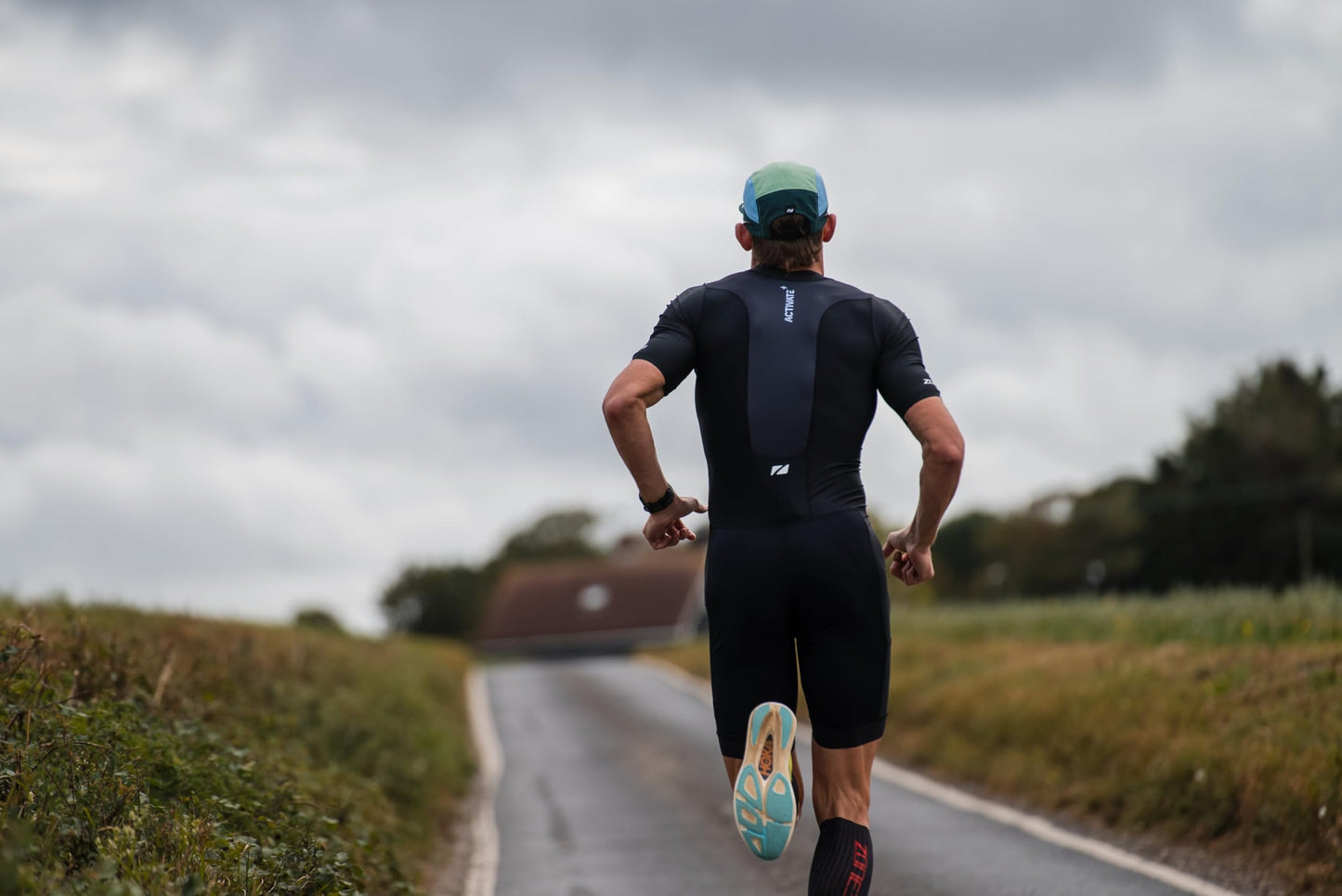 ZONE3 Men's Activate+ Short Sleeve Tri Suit – Performance One-Piece for Triathlon Training & Racing
