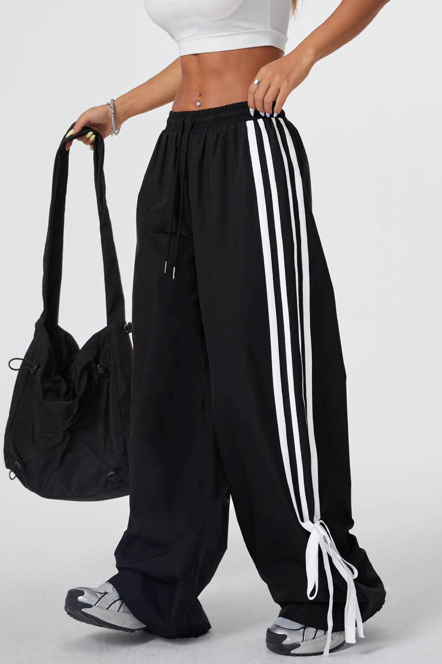 BEAUDRM Women's Y2K Baggy Bow Wide Leg Pants Striped Track Elastic Waist Long Sweatpants Parachute Pants Black and White Large
