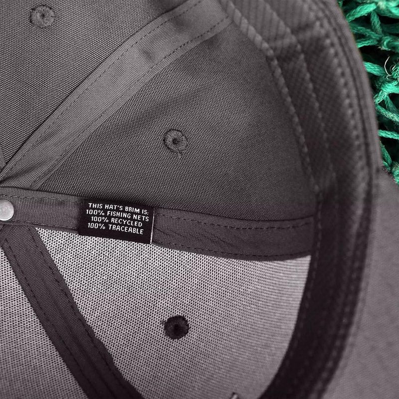 Eddie Bauer Men's Regular Fit Debossed Shield Graphic Hat, Black, One Size