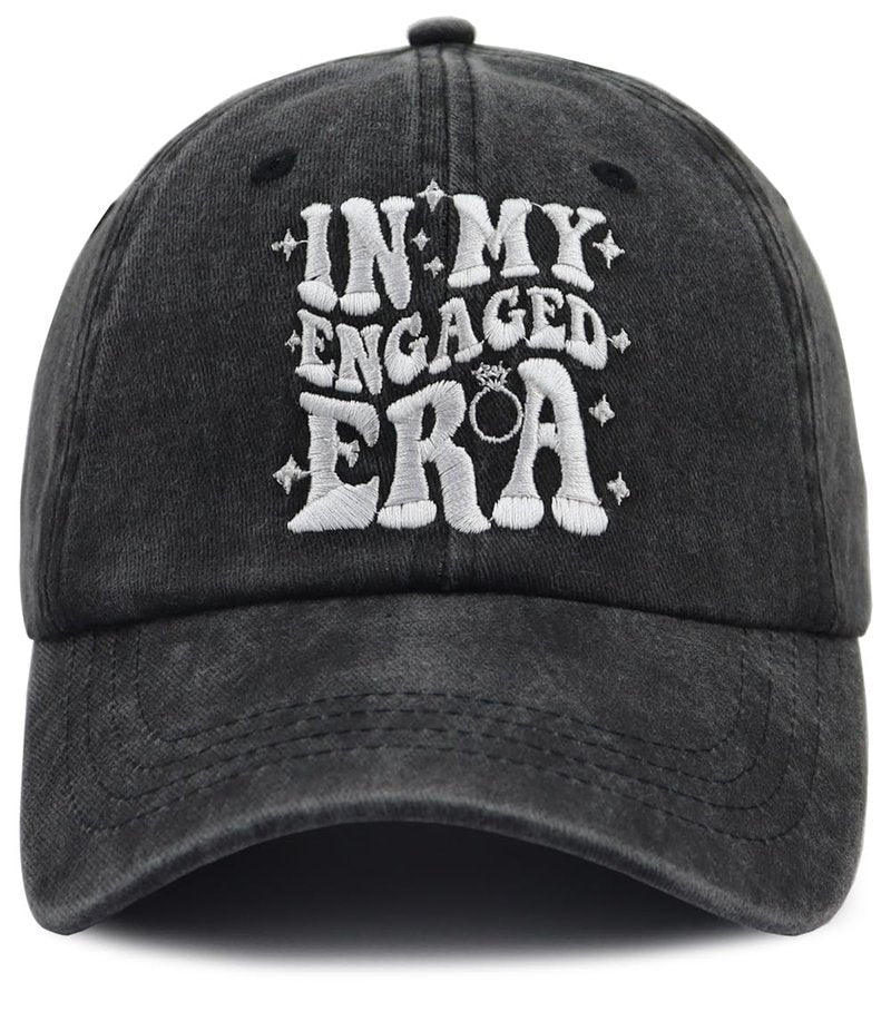 Engagement Gifts for Women Men, Funny Engaged Hat, Bride to be Baseball Cap, Birthday Wedding Gifts for Future Mrs Mr Bridal Girlfriend Newlyweds Black