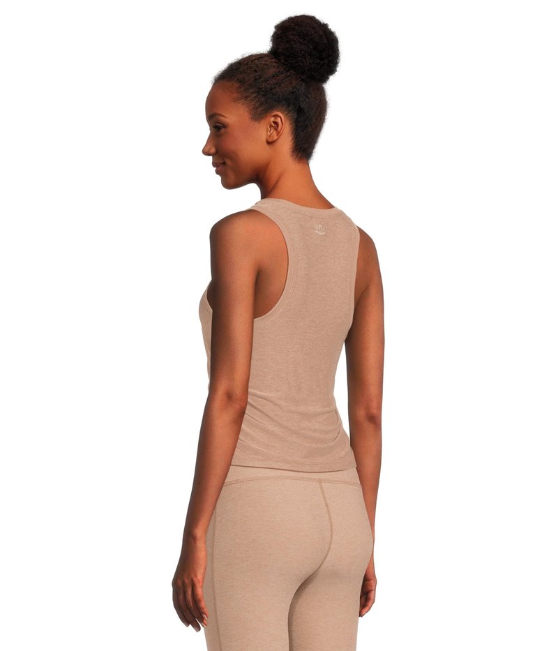 Beyond Yoga Women's Featherweight Your Fit Shirred Tank Desert Sand Heather Small