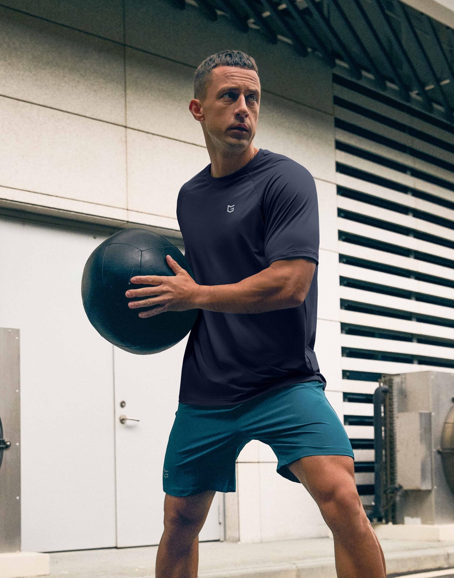 G Gradual Men's Athletic Workout T-Shirts Moisture Wicking Cooling Running Shirts Short Sleeve Performance Tee for Gym Tennis(Navy,4XL)
