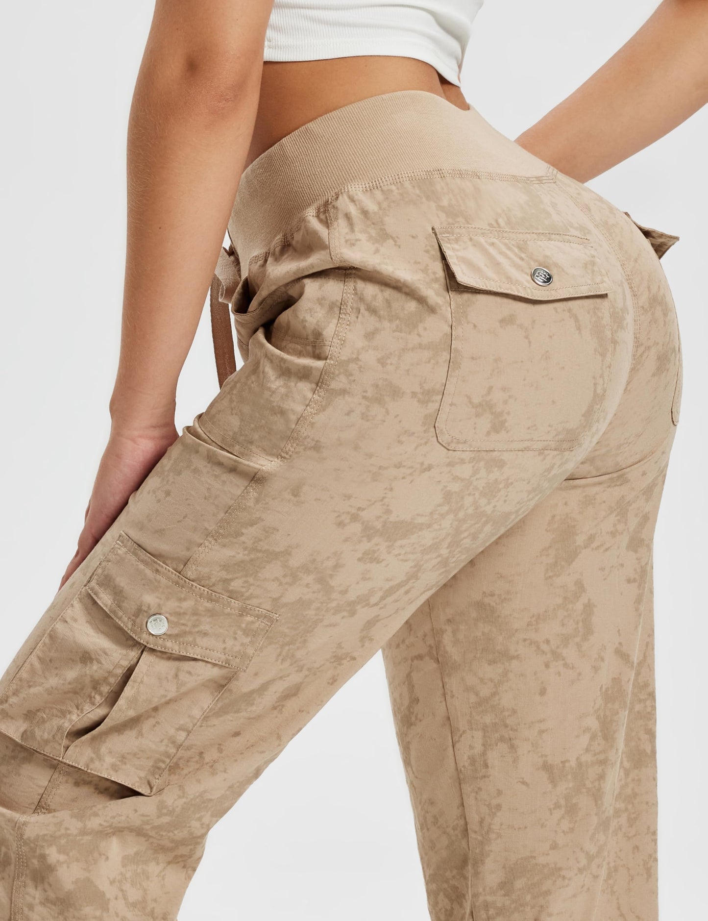 MoFiz Womens Cargo Capris Lightweight Hiking Pants Quick Dry Casual Outdoor Loose Shorts Dirty Khaki 2XL