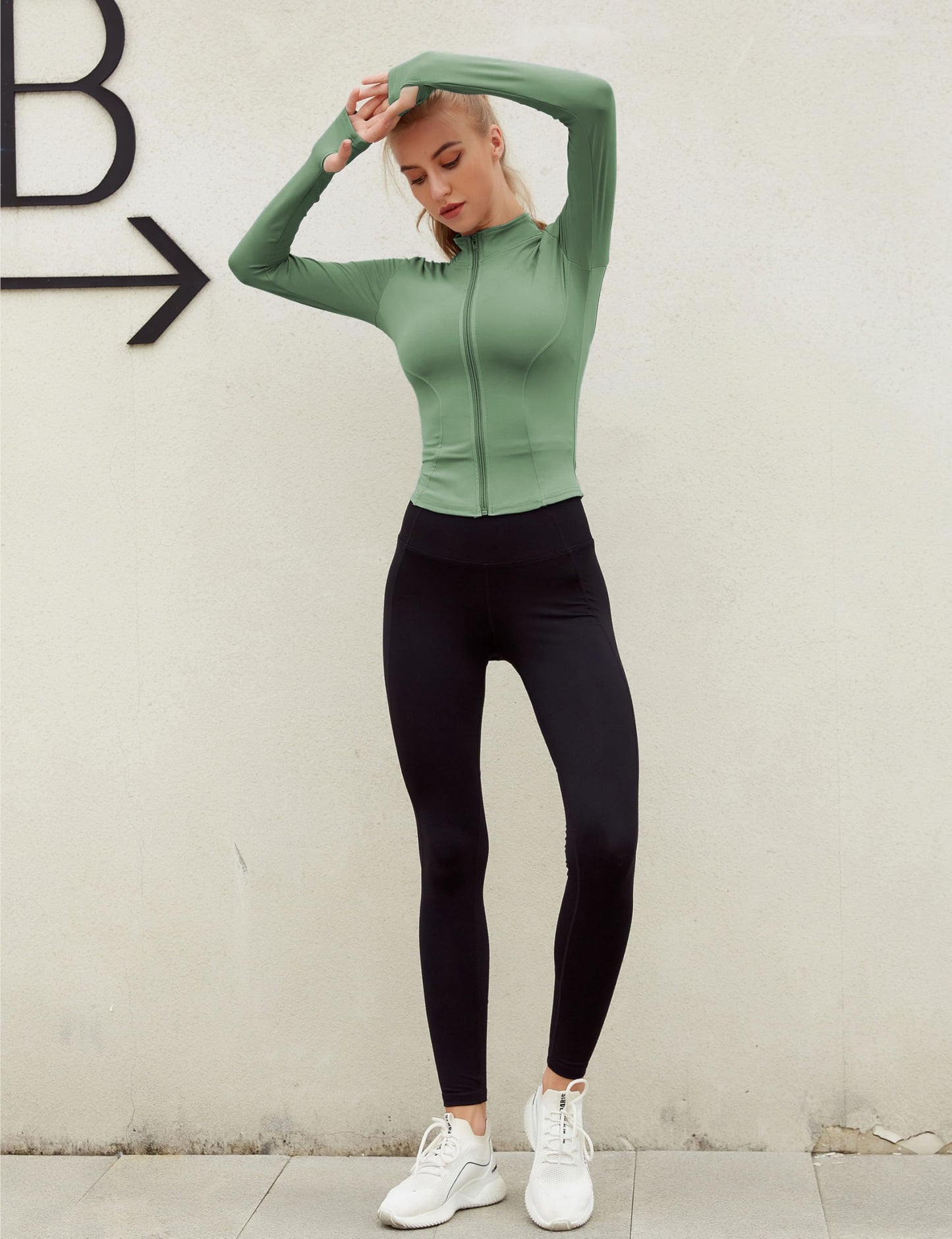 Lviefent Womens Lightweight Full Zip Running Track Jacket Workout Slim Fit Yoga Sportwear with Thumb Holes (Green-XL)