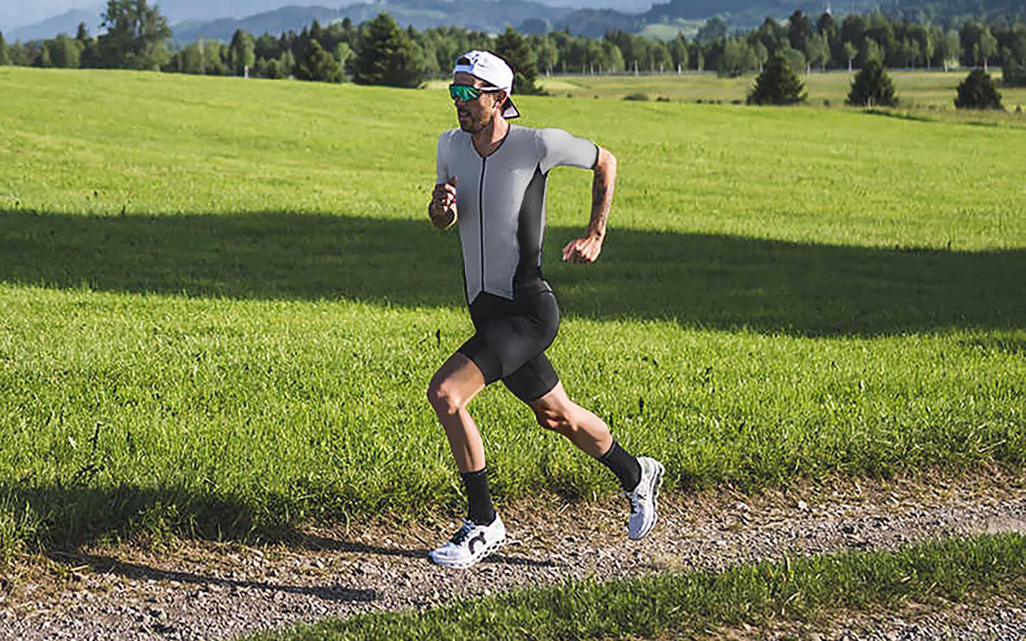 Lo.gas Logas Men‘s Triathlon Suit Trisuit Race Skinsuit Cycling Speed Suit Swimskin Bike Swim Run