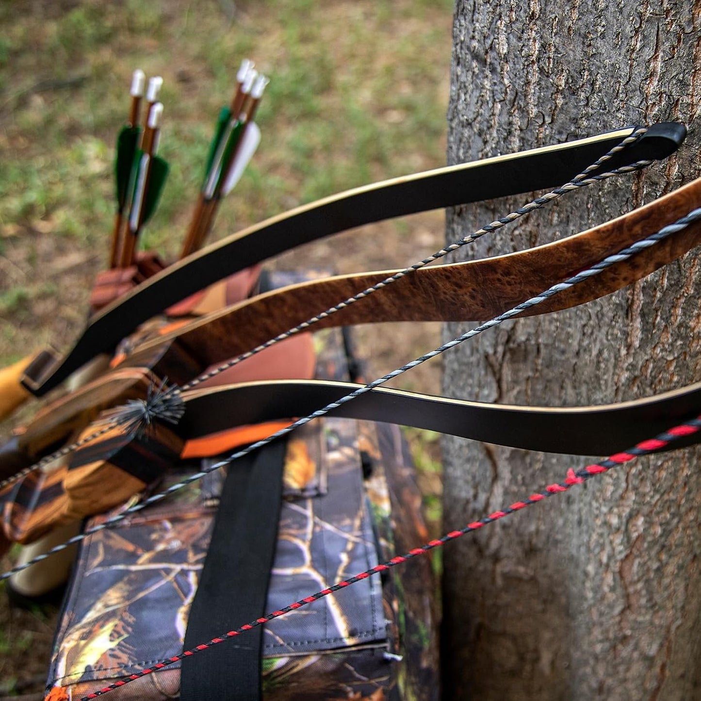 Deerseeker Flemish D97 Bow String - Handmade 16-Strand Fast Flight Replacement for 54-70in Traditional Longbow & Recurve Bow