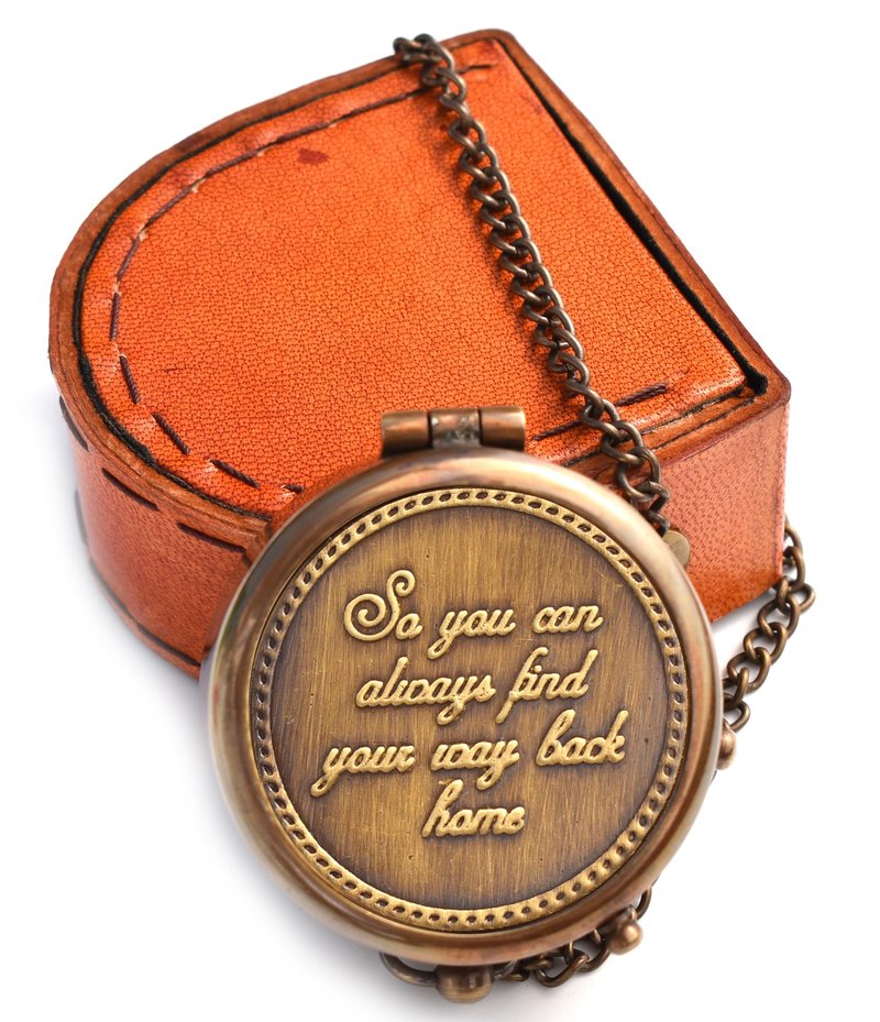 ' So You Can Always Find Your Way Back Home'' Engraved Compass,Romantic Gift Ideas for Him/Her - Gift for Women, Aniversity Gifts for Men, 50th/25th Wedding Anniversary,Baptism Religious Christian