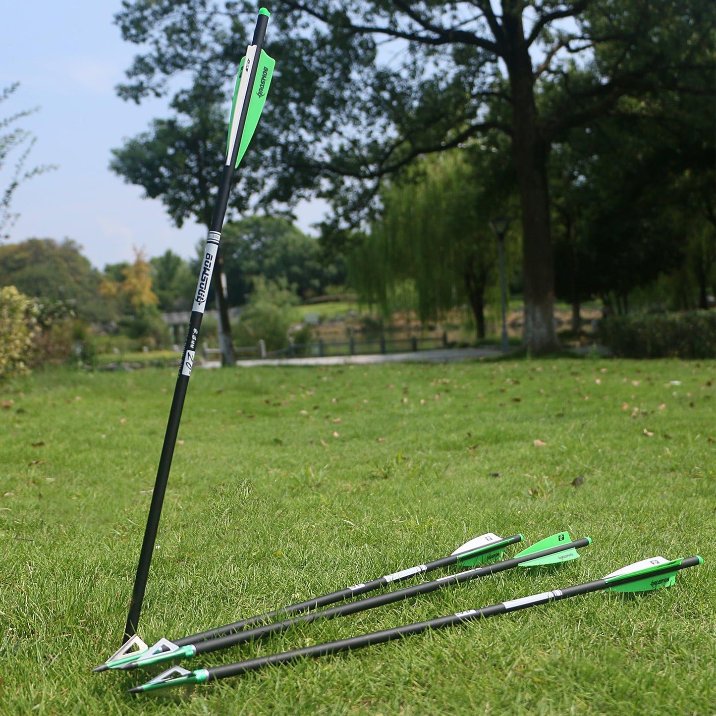 BOWSOUL Crossbow Bolts 20 22 Inch Carbon Archery Arrows 12 Pack and 6 Pack 3 Blade Hunting Broadhead Set (Green White, 20inch)