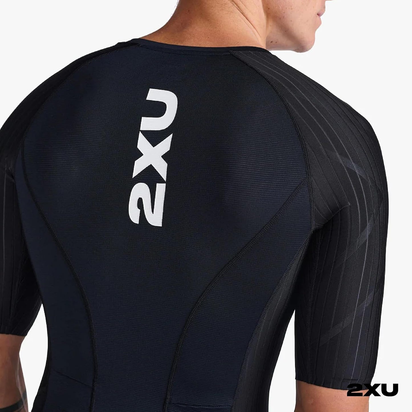 2XU Men's Trisuit - Aero Sleeved Front Zip Triathlon Suit for Enhanced Muscle Support | Size M-XL