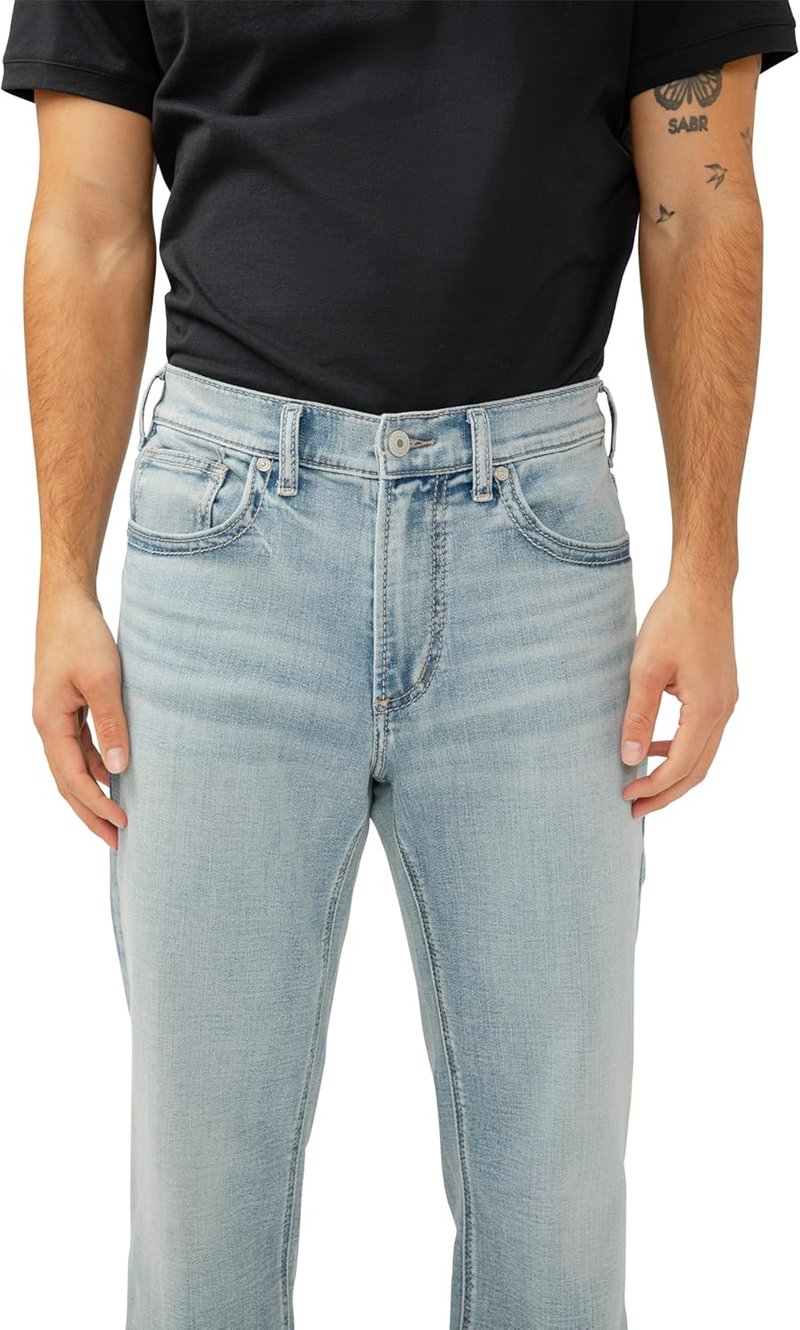 Silver Jeans Co. Men's Gordie Relaxed Fit Straight Leg Jeans - Comfortable Denim | Classic Style
