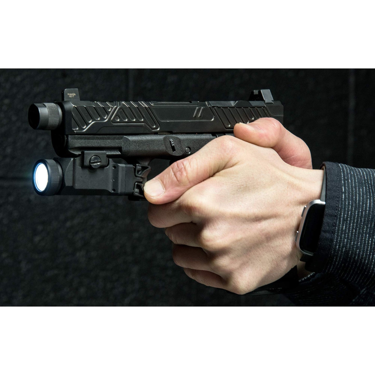 UTG Sub-Compact Pistol Light, 200 Lumen, Picatinny Mount