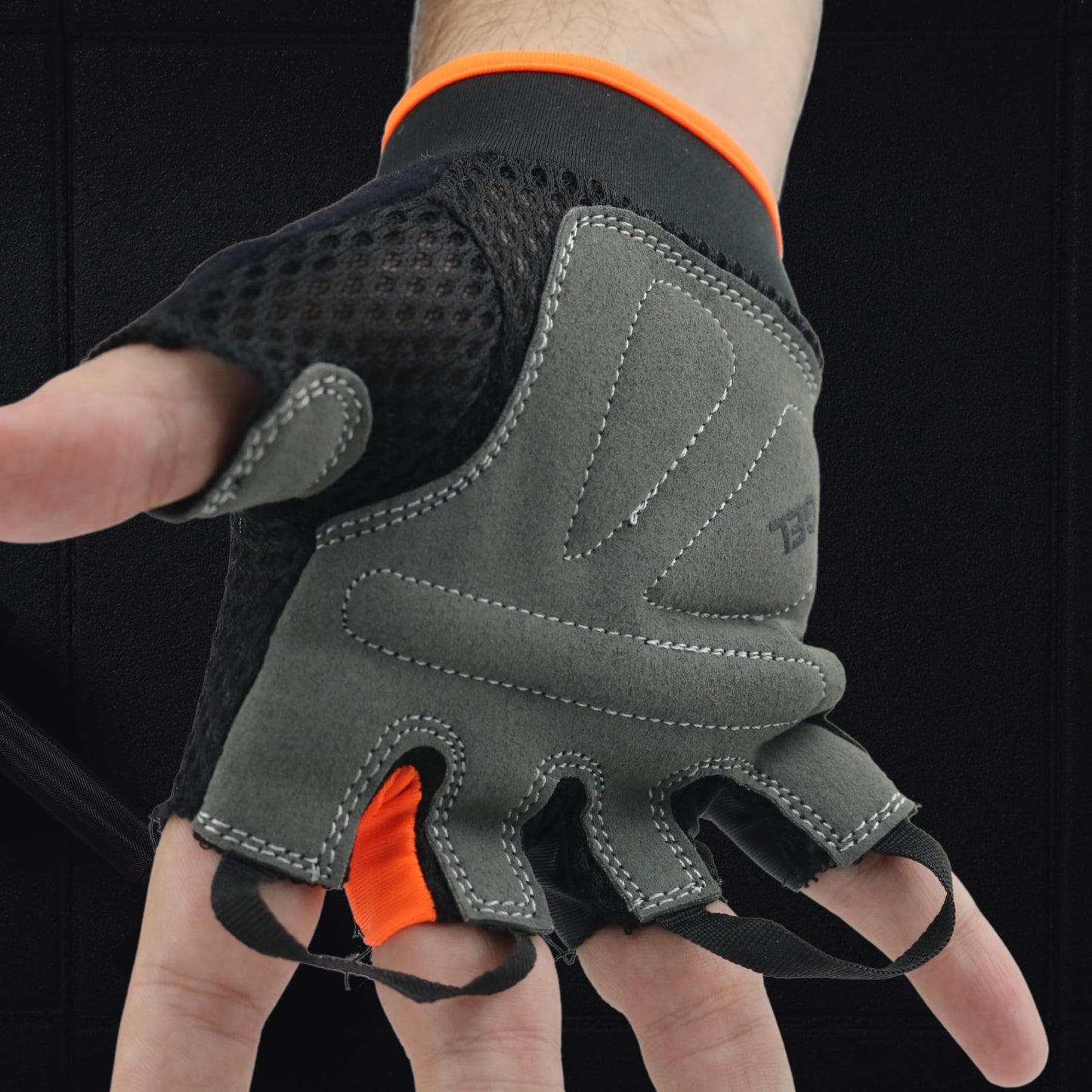 AHsporty Workout Gloves for Men & Women, Weight Lifting Gloves with Padded Full Palm Protection & Extra Grip, Gym Gloves for Exercise, Pull Ups, Fitness & Rowing (Orange, Large)