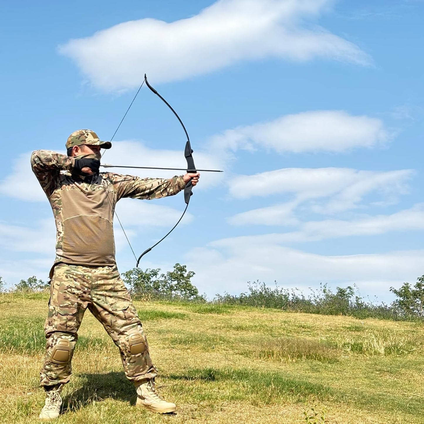 Recurve Bow and Arrow Set - Takedown Archery Kit for Adults & Beginners | Left/Right Handed, 20-40 lbs