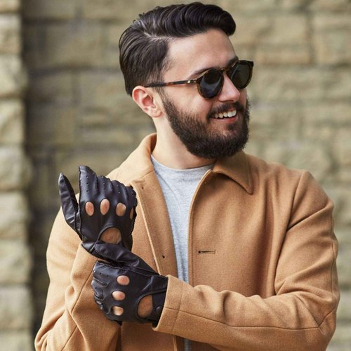 isotoner Men's Smooth Leather Driving Glove With Covered Snap,Black,X-Large
