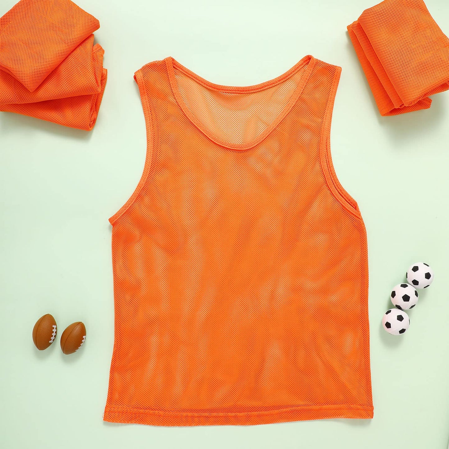 Sintege 12 Pcs Soccer Pinnies Pennies Jersey Scrimmage Vest Sports Practice Jersey Mesh Basketball Vest for Youth Adult Kids(Medium,Green, Orange)