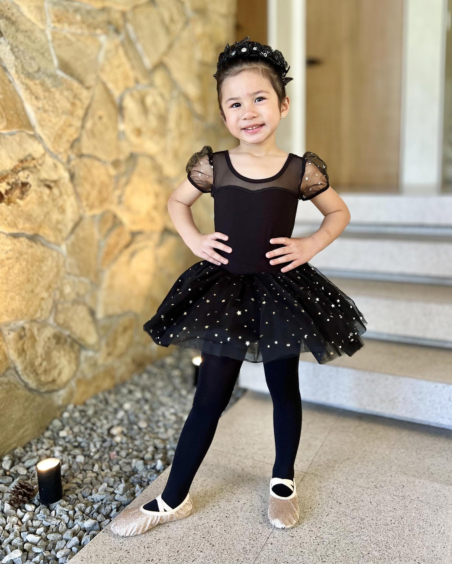 Stelle Girls' Ultra Soft Pro Dance Tight/Ballet Footed Tight(Toddler/Little Kid/Big Kid),BK+WT,S