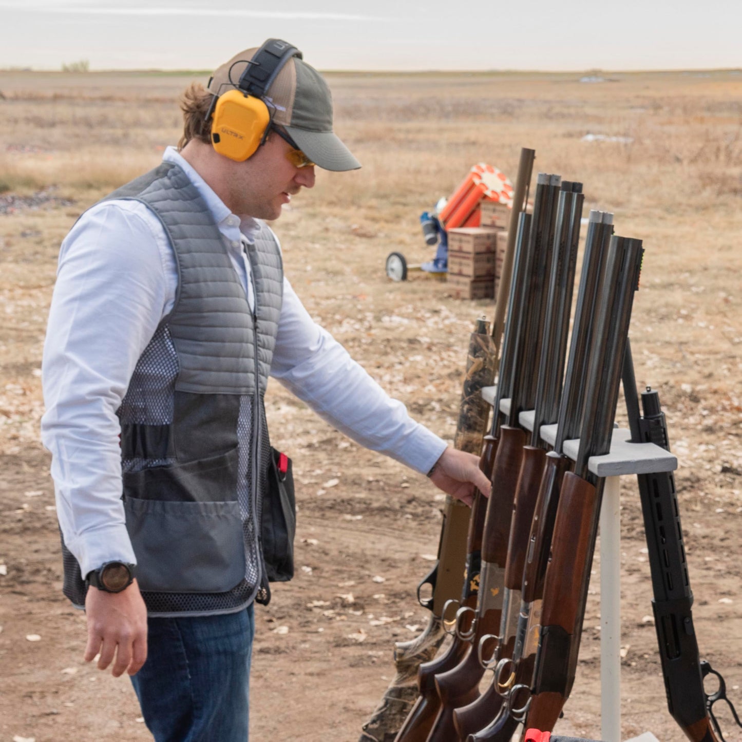 Allen Company Men's Competitor Shooting Vest – Mesh Vest with Moveable Shoulder Pad, Deep Pockets & Side Straps - Medium/Large