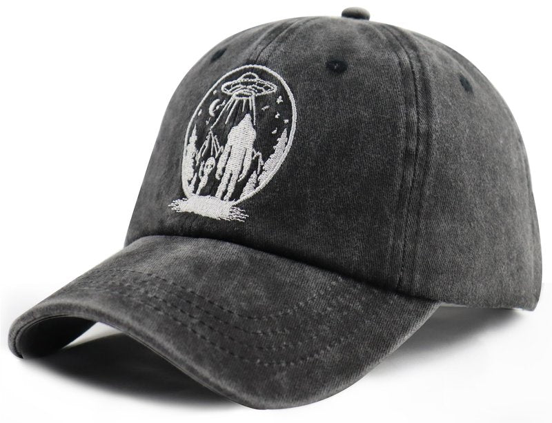 Bigfoot Gifts for Men Women, Funny Bigfoot Hat, Sasquatch Baseball Cap, Christmas Retirement Birthday Gifts for Mom Dad Papa Mama Grandpa Wifey Hubby Black