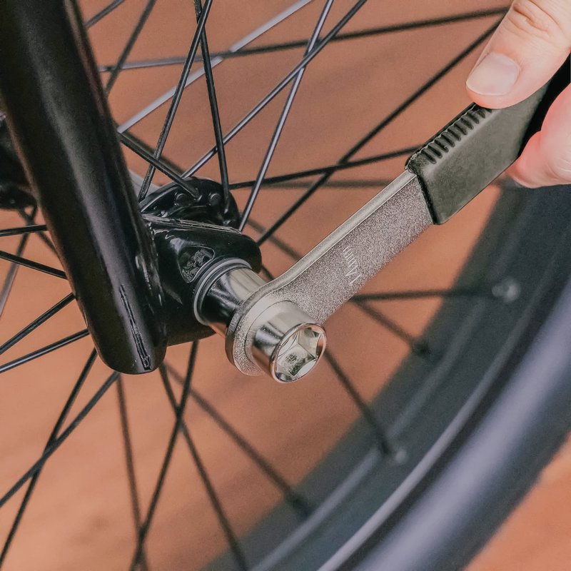 BikeHand Bike Bicycle Multi-use 15mm Pedal Wrench and 14mm/15mm Sockets Wrench