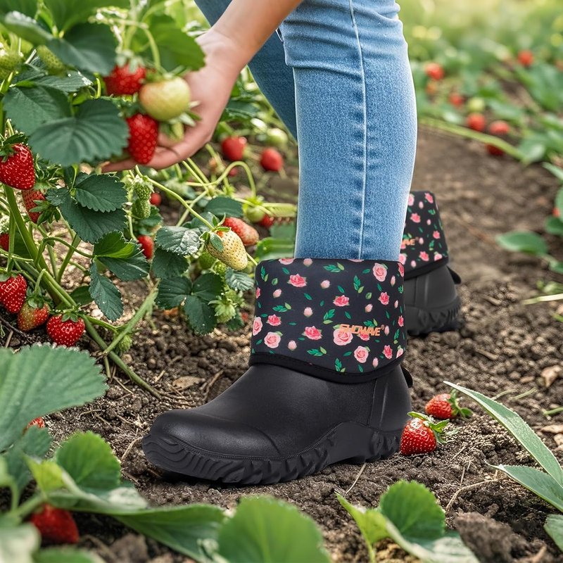 Women's Waterproof Rubber Garden Boots - Durable Mud Boots for Outdoor Work | Perfect for Gardening & Farming