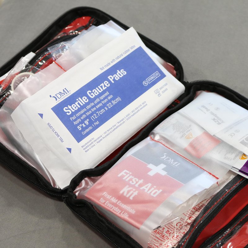 DMI Sterile 20 Pack Abd Abdominal Combine Pads 5x9 Non-Stick Gauze Pads, Individually Wrapped-Highly Absorbent-Latex-Free, Wound Care Dressings Post-Surgery, First Aid Kits, Emts, Hospitals, Home