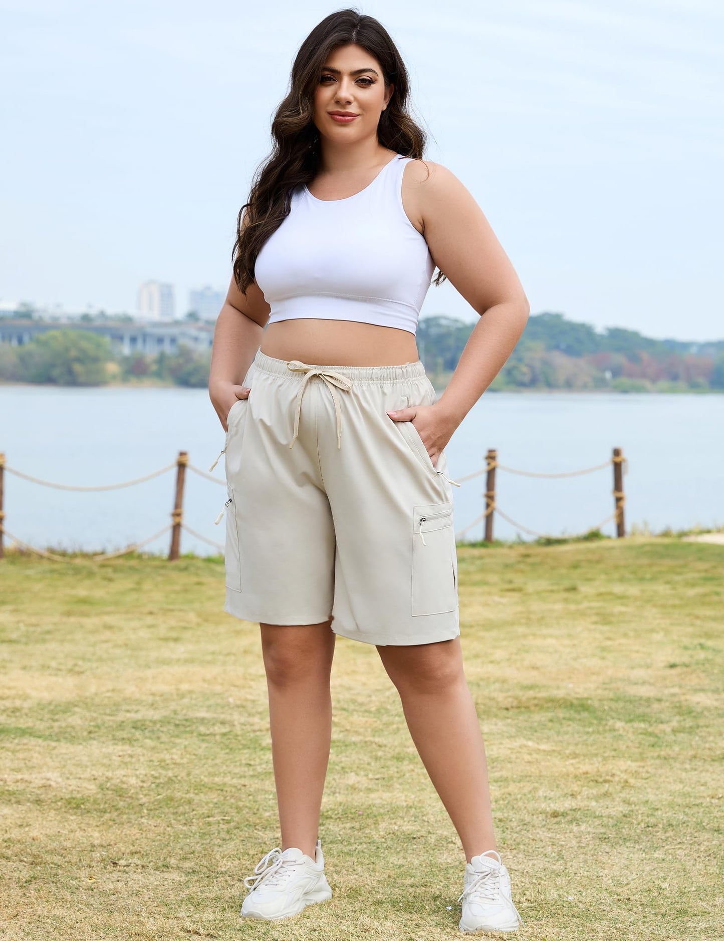 COOTRY Women's Plus Size 9'' Hiking Cargo Shorts Quick Dry Athletic Travel Golf Bermuda Shorts with Zipper Pockets Khaki 3XL
