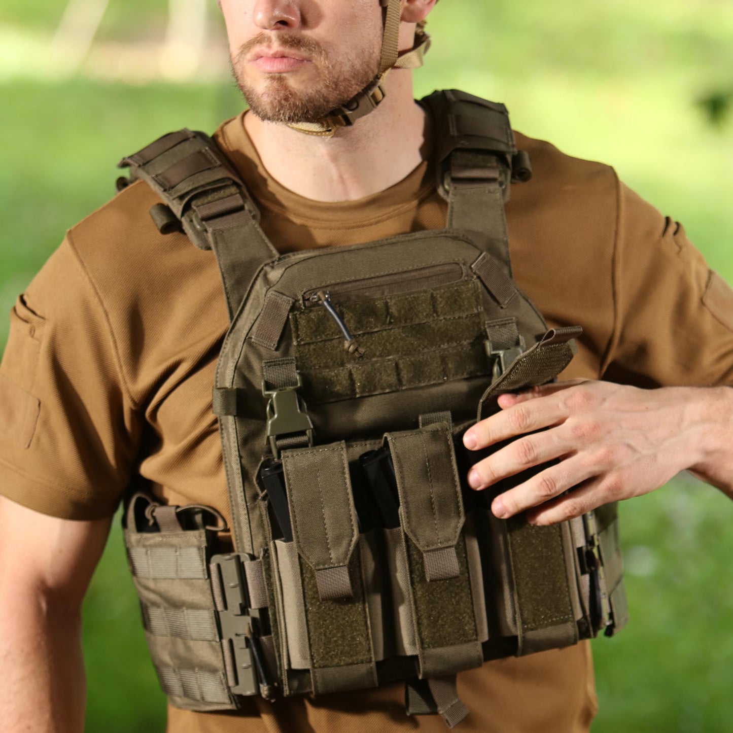 Tuxapo Tactical MOLLE Vests with Triple mag Pouch and Side Cummerbund Pouches, Quick Release Vests for Men