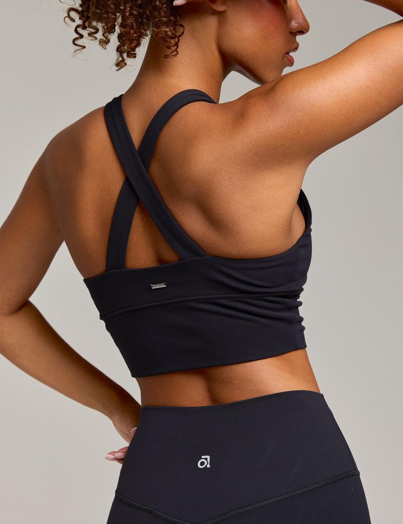 Awwena Women's Serene Scrunch Longline Sports Bra V Neck Padded Yoga Tank Wide Straps Cross Back Crop Tops Black Medium