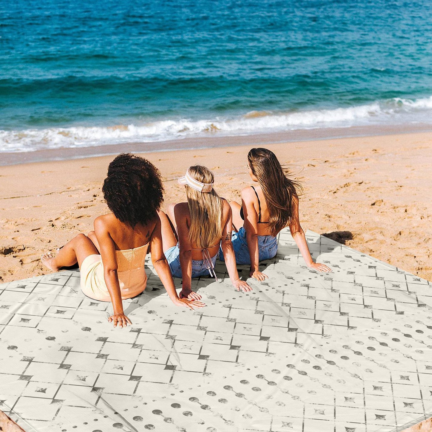 Beach Blanket Waterproof Sandproof, 78"×86" Large Picnic Blankets for 2-4 Adult, Lightweight Quick Dry Polyester Beach Mat for Outdoor, Travel, Camping, Beach Vacation Essentials Must Have Accesorries