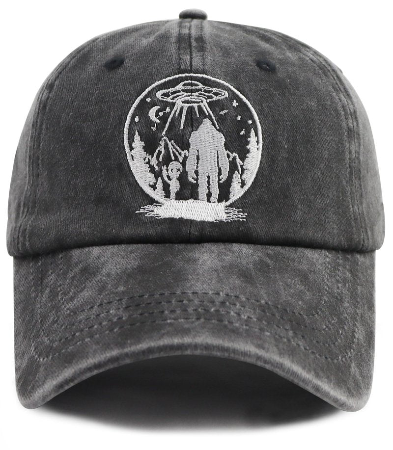 Bigfoot Gifts for Men Women, Funny Bigfoot Hat, Sasquatch Baseball Cap, Christmas Retirement Birthday Gifts for Mom Dad Papa Mama Grandpa Wifey Hubby Black