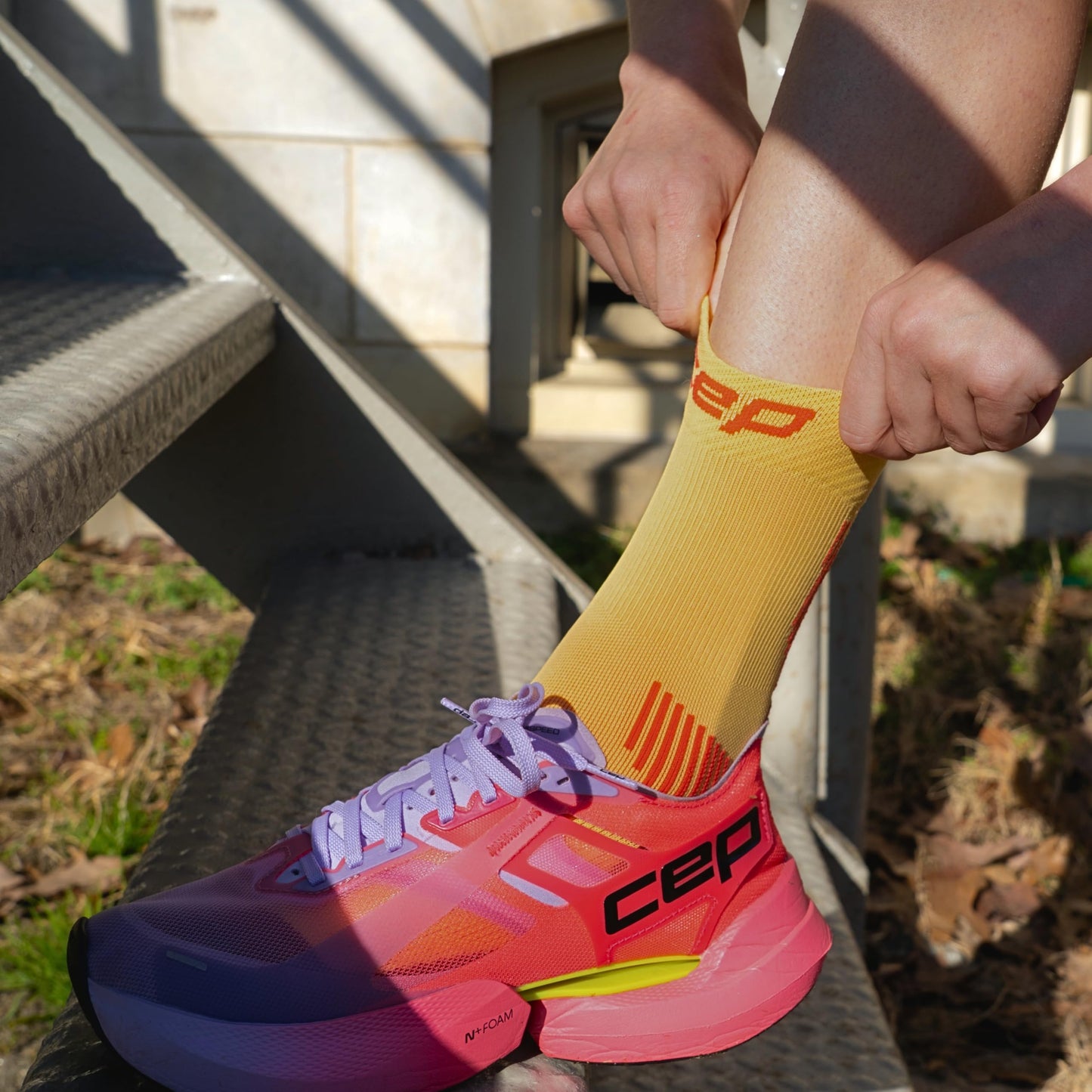 CEP Core Run Mid Cut Compression Socks 5.0, Black, Unisex, LG