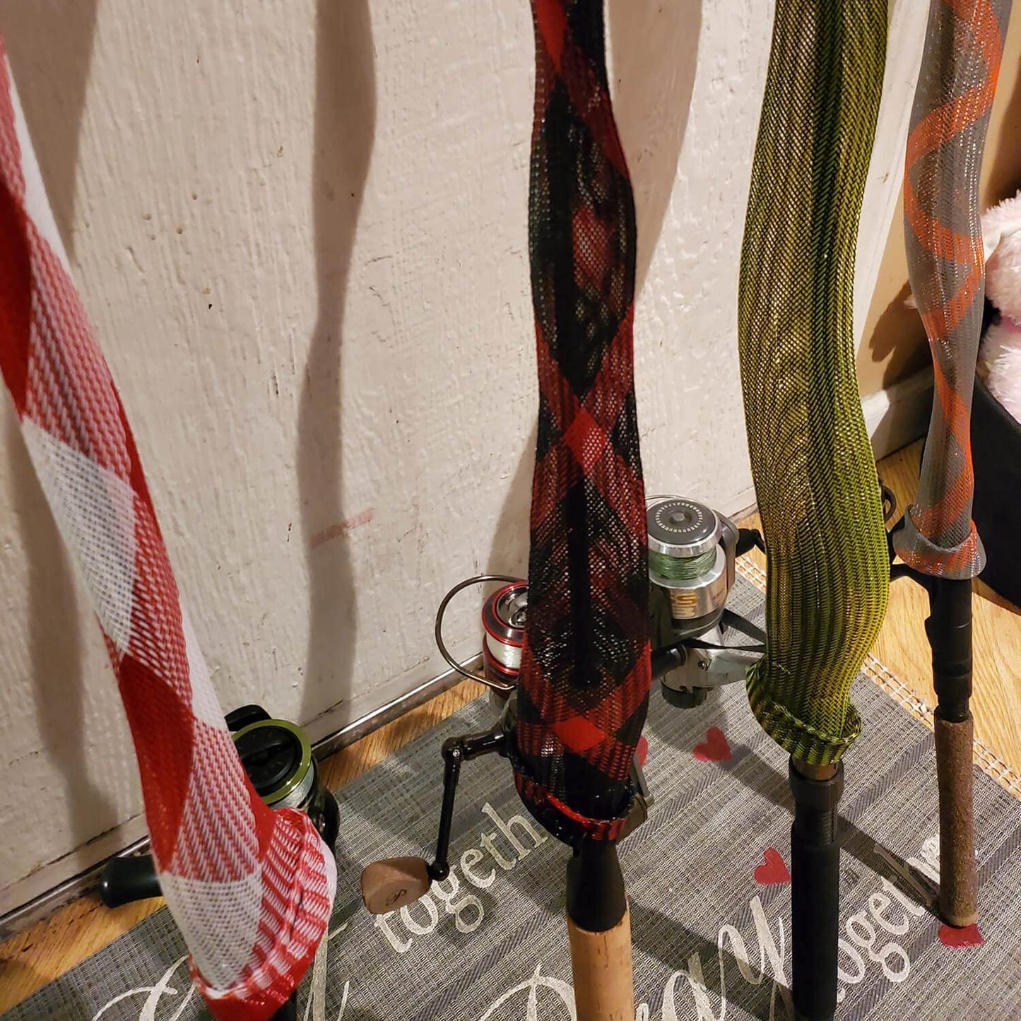 NATRUTH Rod Sock Fishing(10pcs)，Rod Sleeve Rod Covers 67inches/74.8inches Braided Mesh with Lanyard Rod Protector Pole Gloves Fishing Tools. Flat or Pointed End/Spinning for Casting Sea Fishing Rod