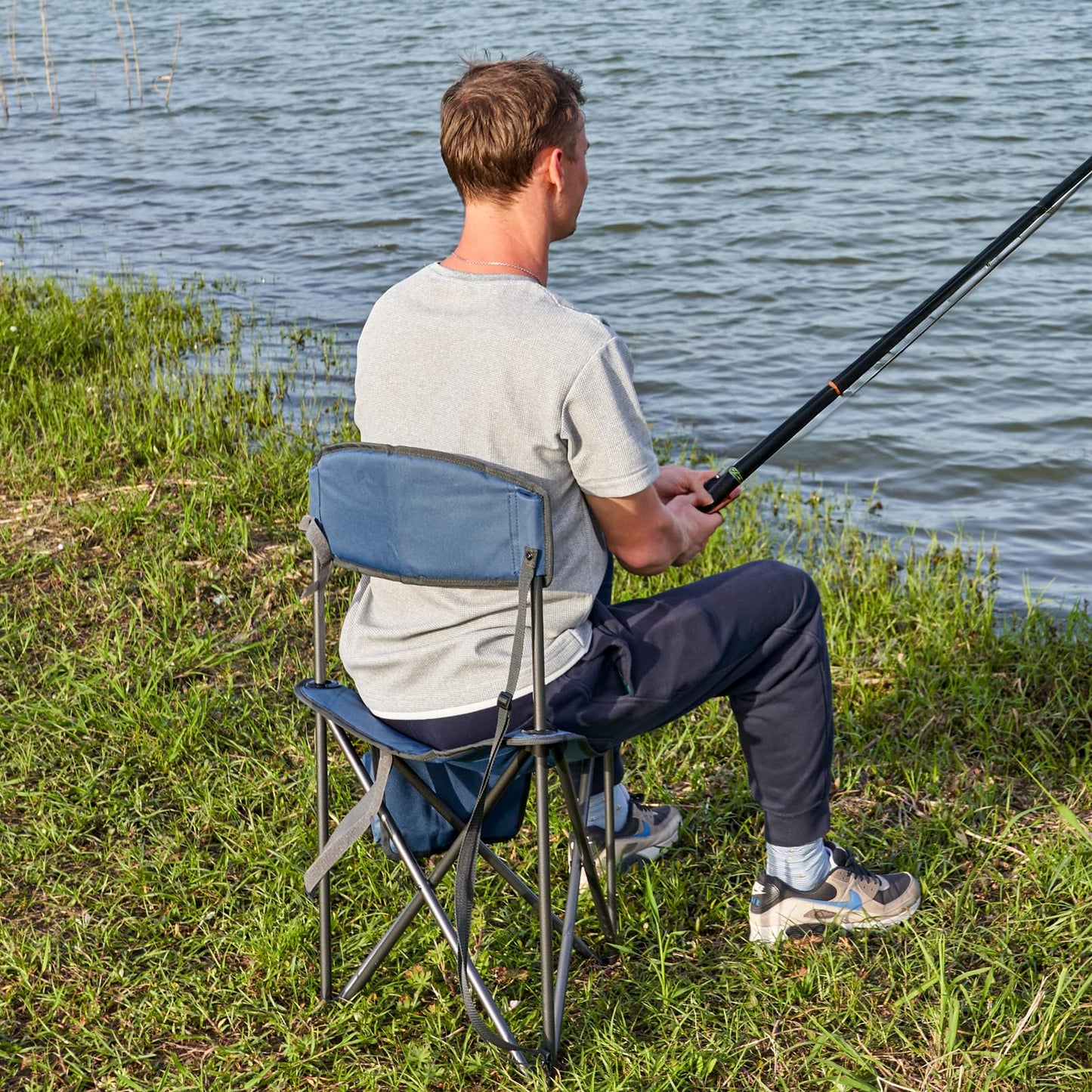 PORTAL Extra Large Quick Folding Tripod Stool with Backrest Fishing Camping Chair with Carry Strap, Blue