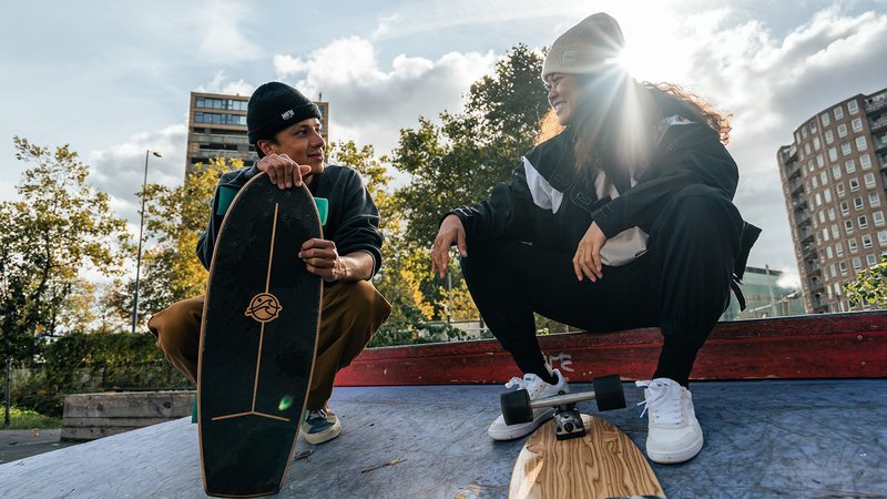 Flow Surf Skates Cruiser - 29"x10" 7-Ply North American Maple Deck, Carving Truck, Fully Assembled, Supports up to 275 lbs for Surf-Like Carving