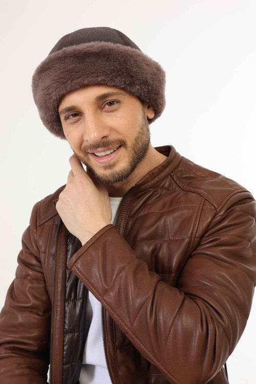 Zavelio Men's Shearling Sheepskin Winter Beanie Hat Medium Cashmere