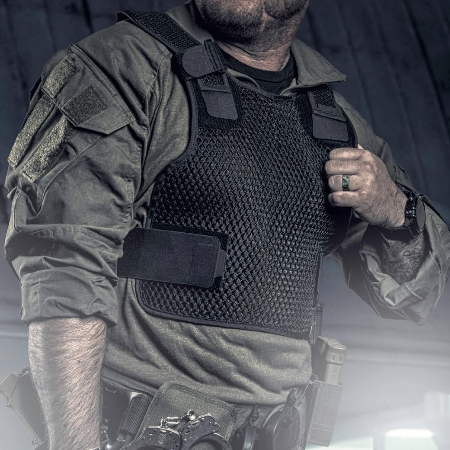 Adjustable Ventilation Tactical Vest - Enhances Air Flow for Comfort | Lightweight & Breathable Design