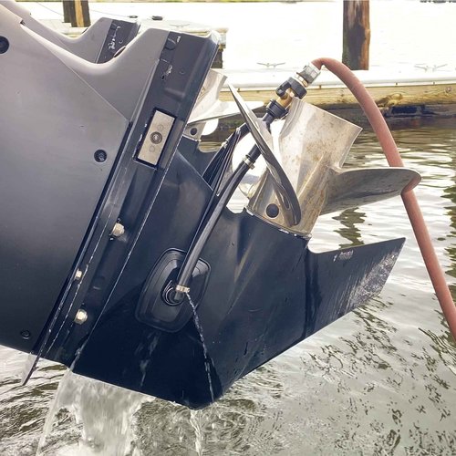 Boat Winterizer Gravity Motor Cleaner with Flusher Kit - Gravity Flow System DIY Winter Preparation Solution for Marine Engines - For Inboard and Outboard Engines
