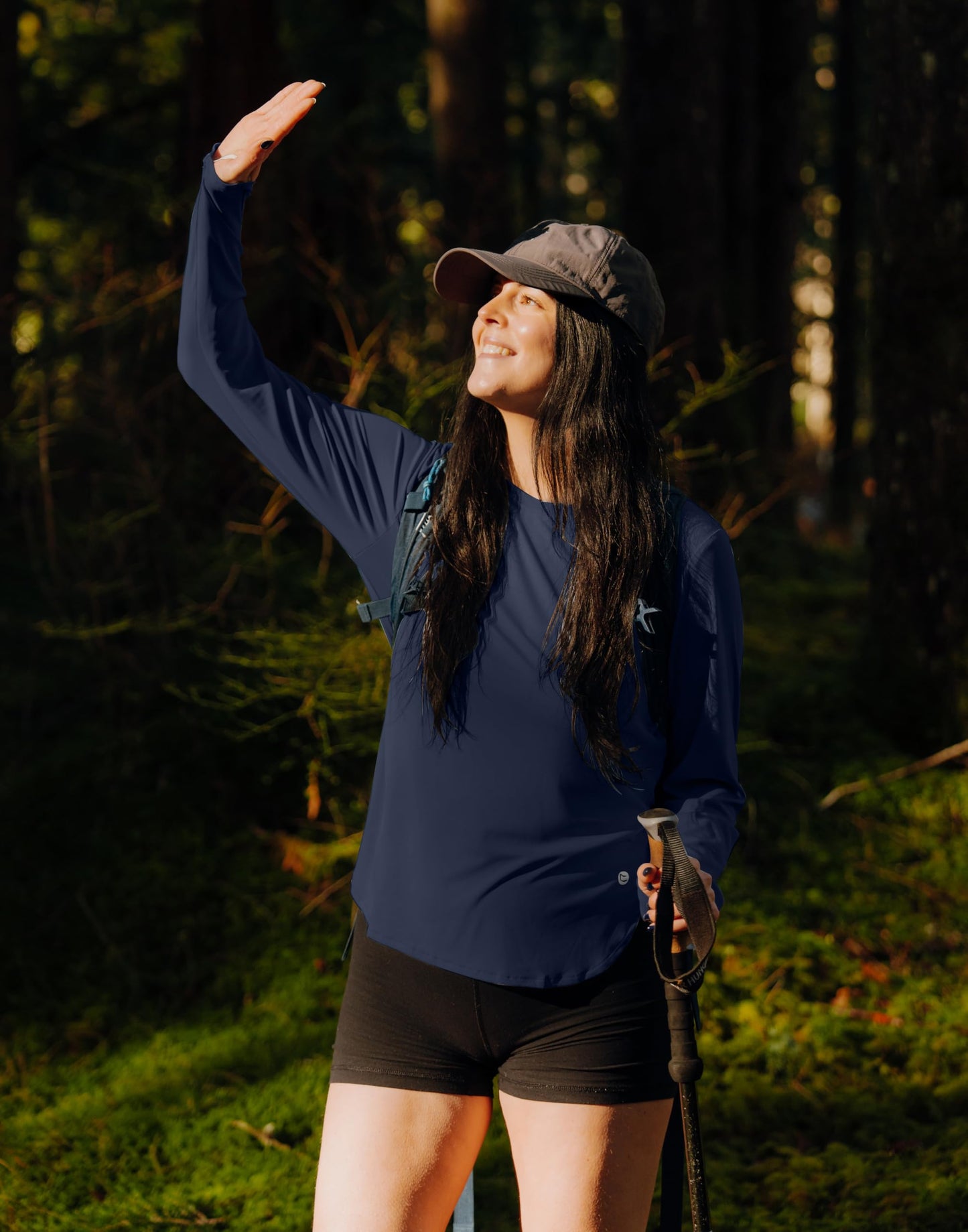 Women's Sun Shirts UPF 50+ Long Sleeve UV Protection Shirt Lightweight Quick Dry Workout Hiking Tops for Women(Navy,L)