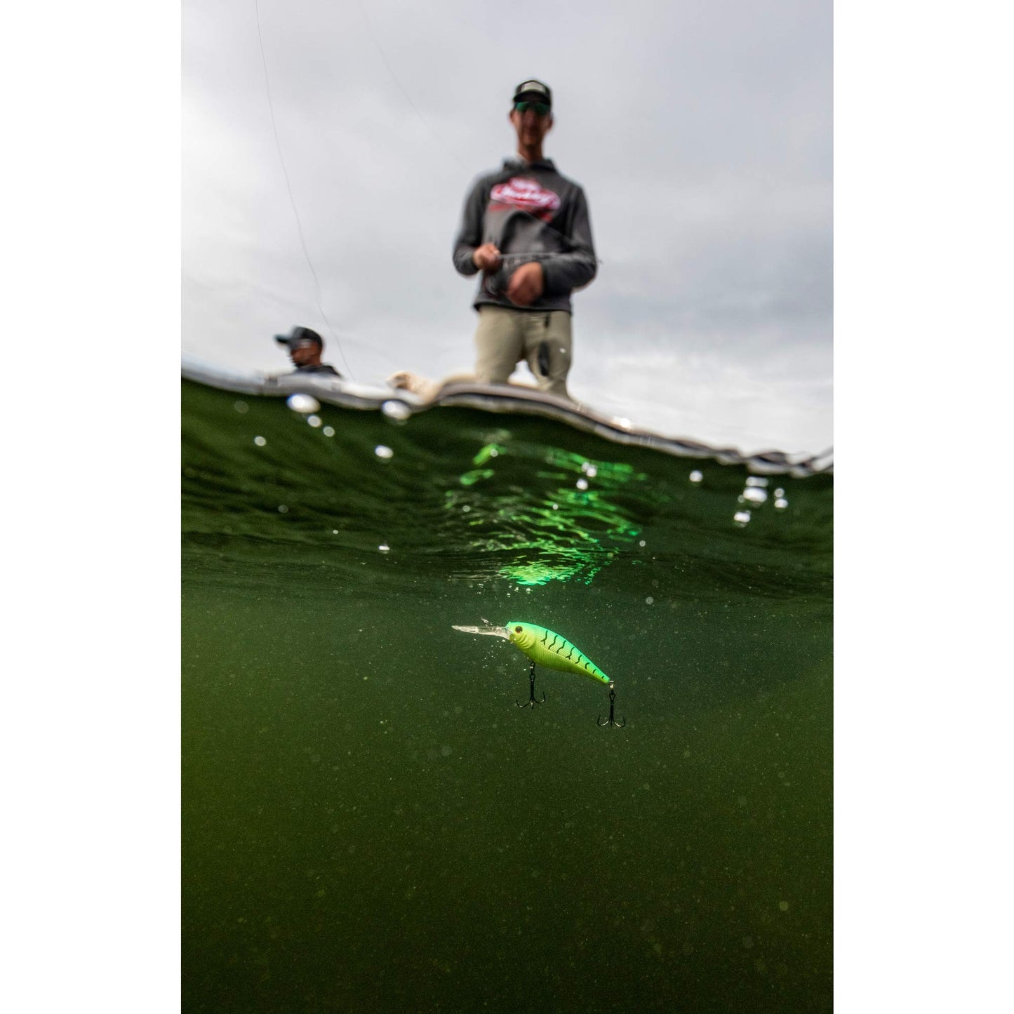 Berkley Flicker Shad Fishing Lure, HD Smelt, 5/16 oz, 2 3/4in | 7cm Crankbaits, Size, Profile and Dive Depth Imitates Real Shad, Equipped with Fusion19 Hook