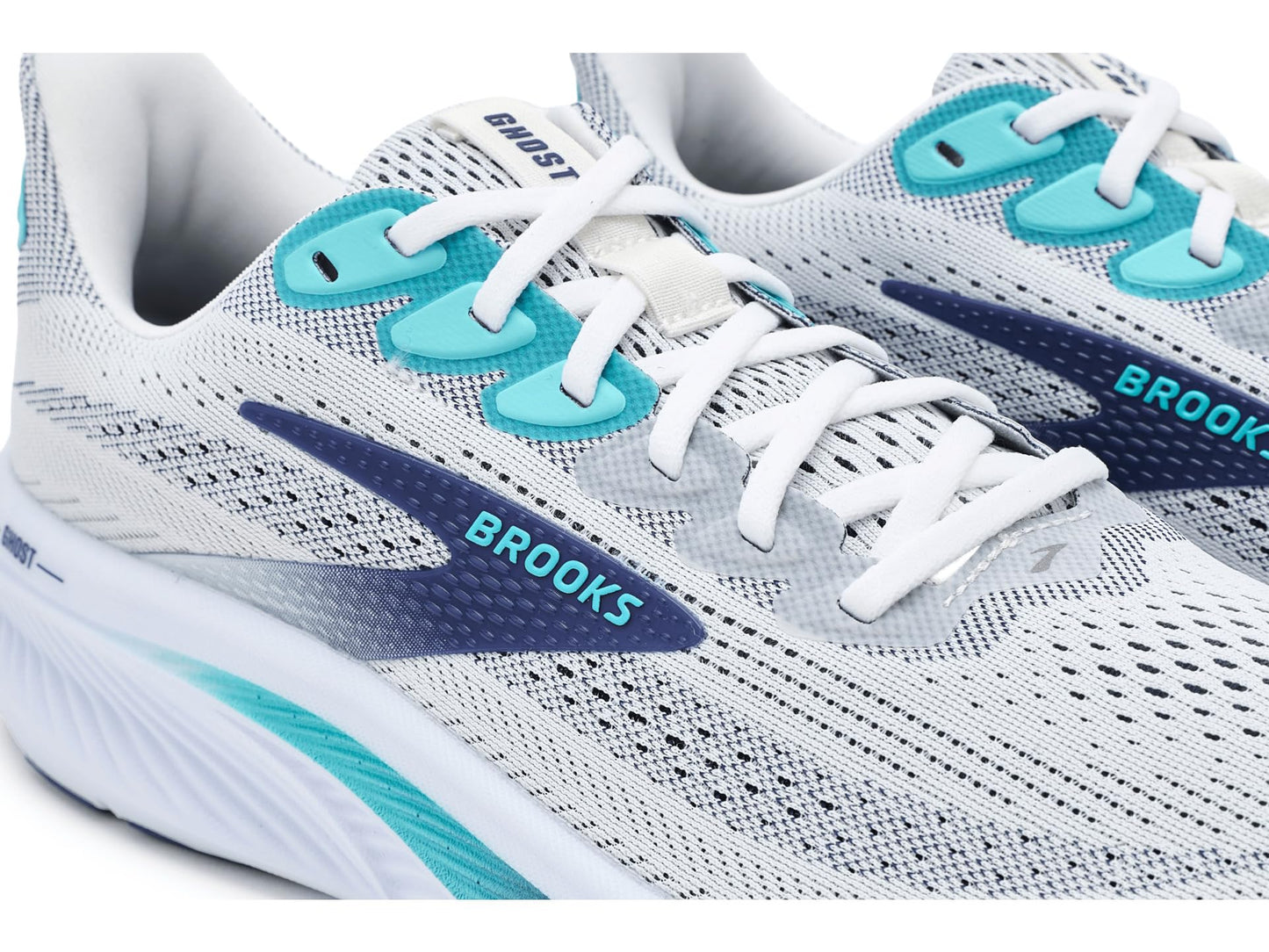 Brooks Men's Ghost 17 White/Beacon Blue/Ipanema 8.5 Medium
