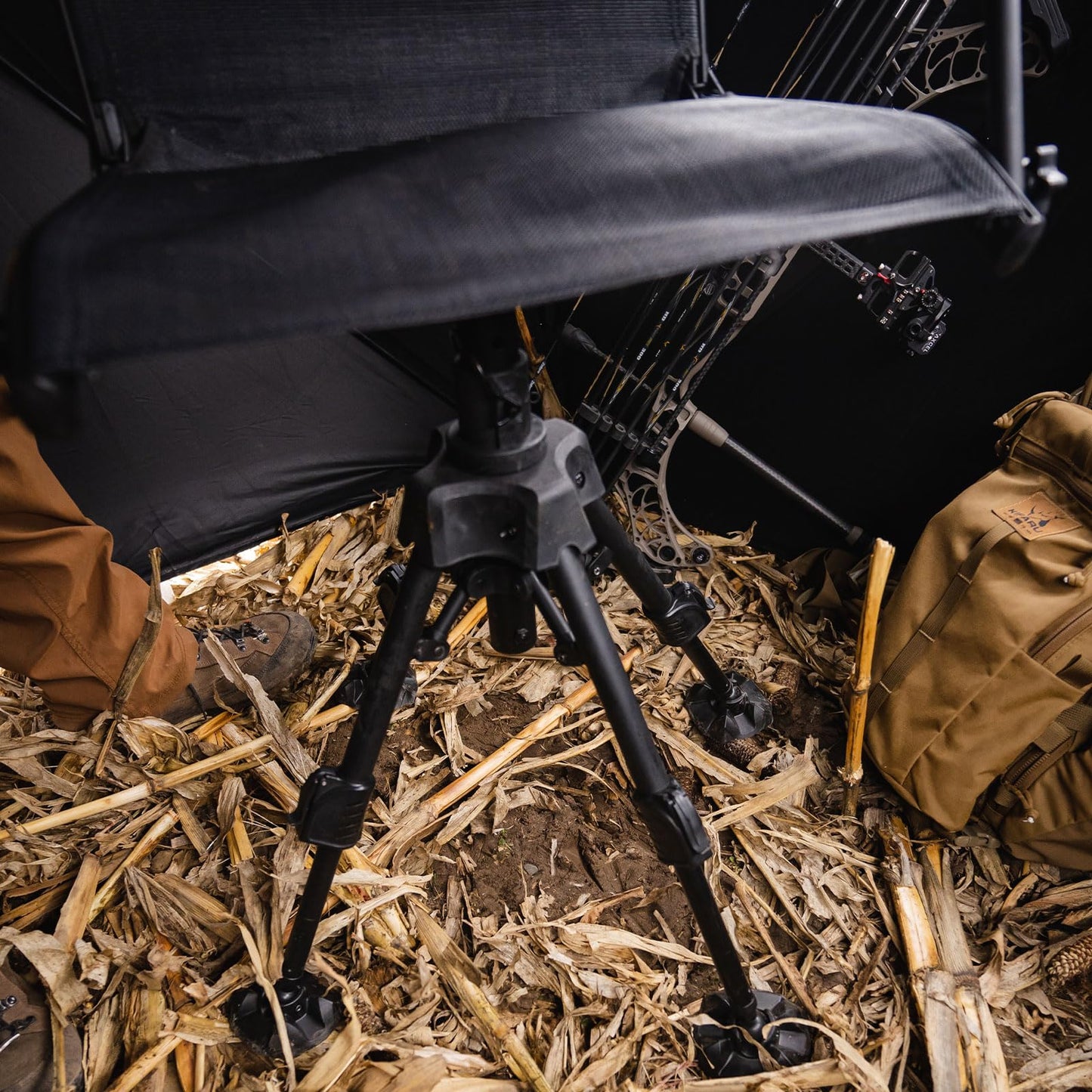 Muddy Swivel Ground Seat with Adjustable Legs - Durable Foldable Portable Hunting Outdoor 360 Degree Flex-Tek Seat with Integrated Armrests & Removable Carry Strap, 300 Lbs. Maximum Capacity