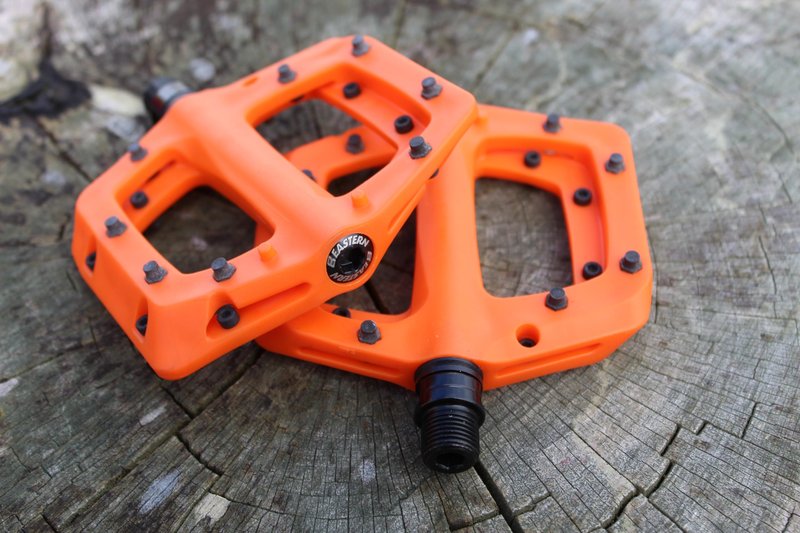 Eastern Bikes Nylon Linx Flat Platform MTB Bicycle Pedals (Orange)