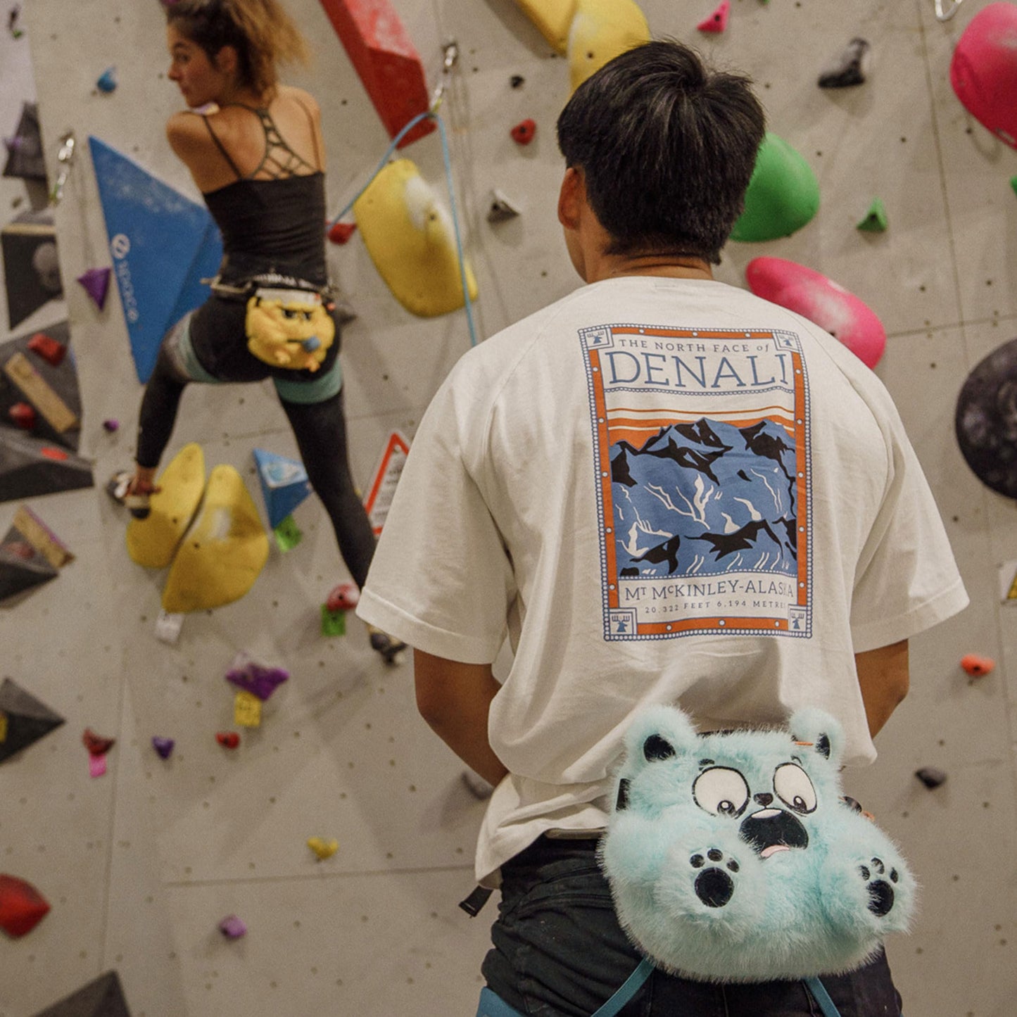 YY Vertical Bear Rock Climbing Chalk Bag, Perfect for Both Adults and Kids, Chalk Bag for Bouldering, Cute chalkbag for Mountain Lovers, Chalk Pouch