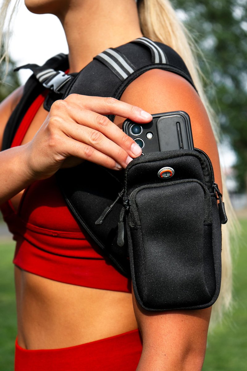 HANZO - Adjustable Running Weight Vest Premium Weighted Vest Running, Workouts, Fitness, Jogging, Hiking, Workout Weighted Vest Easy Washing (Black, 12lbs)