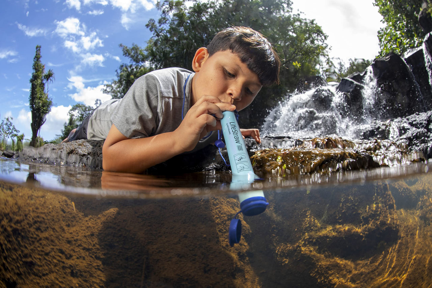 LifeStraw Personal Water Filter for Hiking, Camping, Travel, and Emergency Preparedness, 1 Pack, Blue