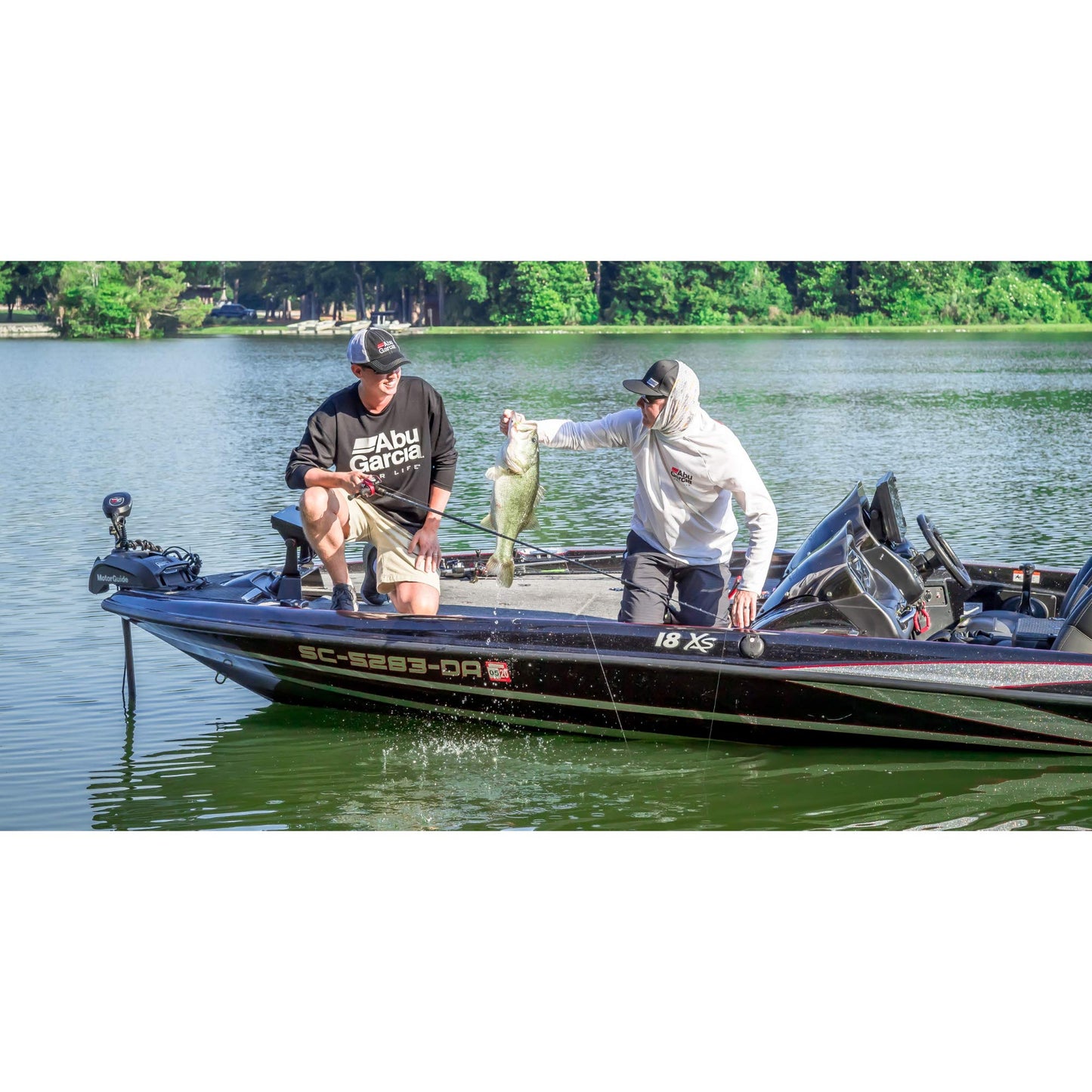 Abu Garcia 7’ Ambassadeur S Fishing Rod and Reel Baitcast Combo, 1+1 Ball Bearings for Smooth Operation, 7’ 1-Piece Rod