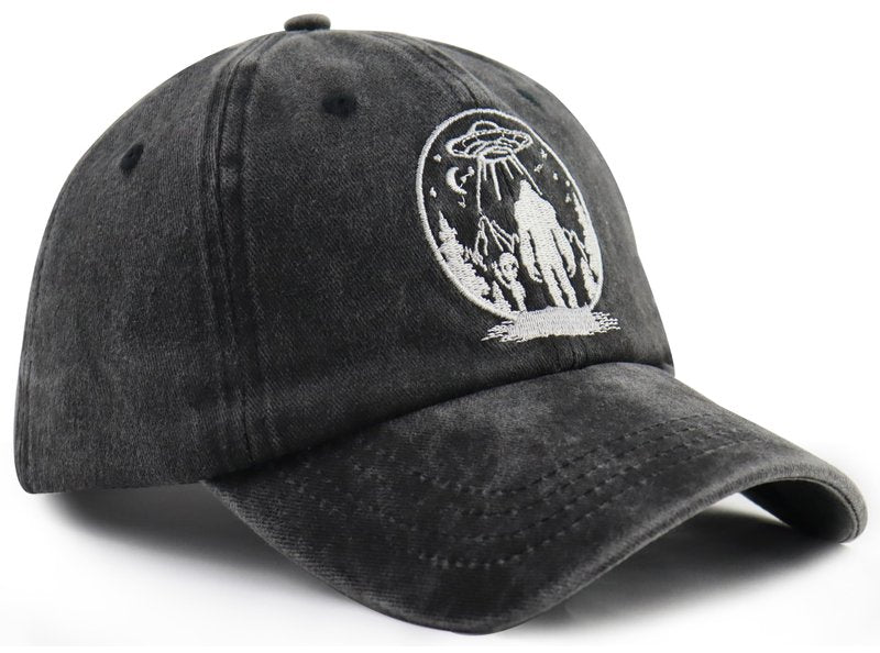 Bigfoot Gifts for Men Women, Funny Bigfoot Hat, Sasquatch Baseball Cap, Christmas Retirement Birthday Gifts for Mom Dad Papa Mama Grandpa Wifey Hubby Black