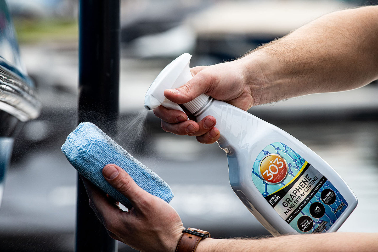 303 Products Marine Graphene Nano Spray Coating - Next Level Protection - Enhances Gloss and Depth - Reduces Water Spotting - UV Ray Protection- Safe to Use in the Sun - 32 fl. oz. (30251), White