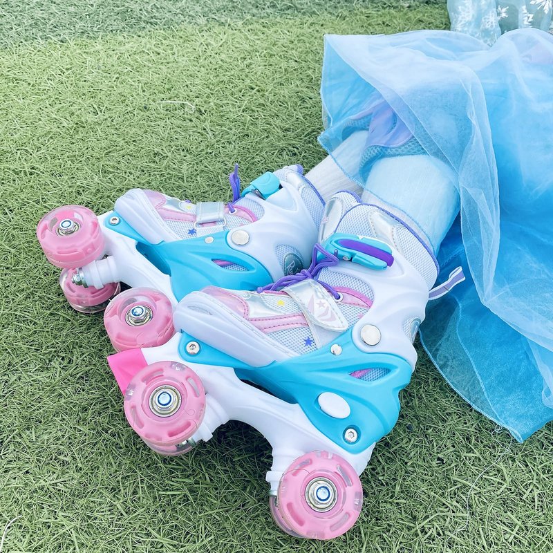 Runcinds Toddler Roller Skates for Girls Kids, 4 Size Adjustable Kids Roller Skates for Little Girls with Light Up Wheels